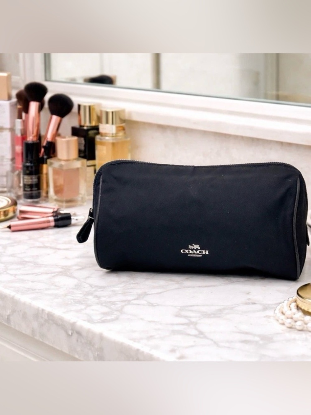 COACH Women’s Cosmetics Pouch Black Zipper Pouch With Inside Pocket - Picture 9 of 9